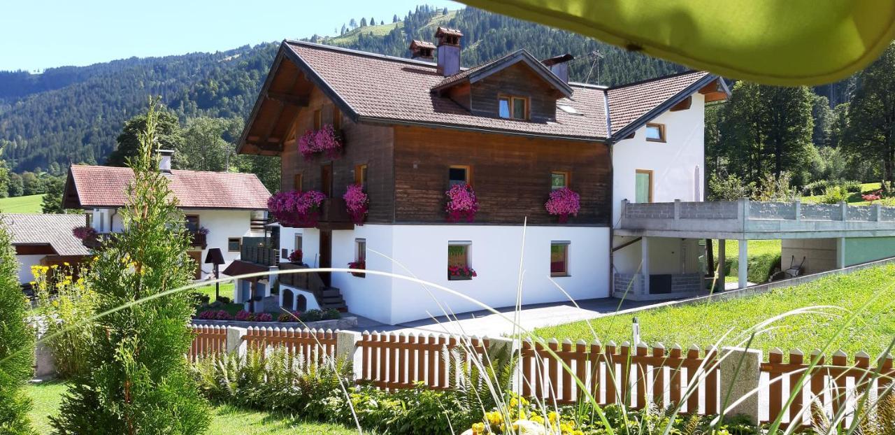 Ferienwohnung Neuheim Niederau Exteriör bild